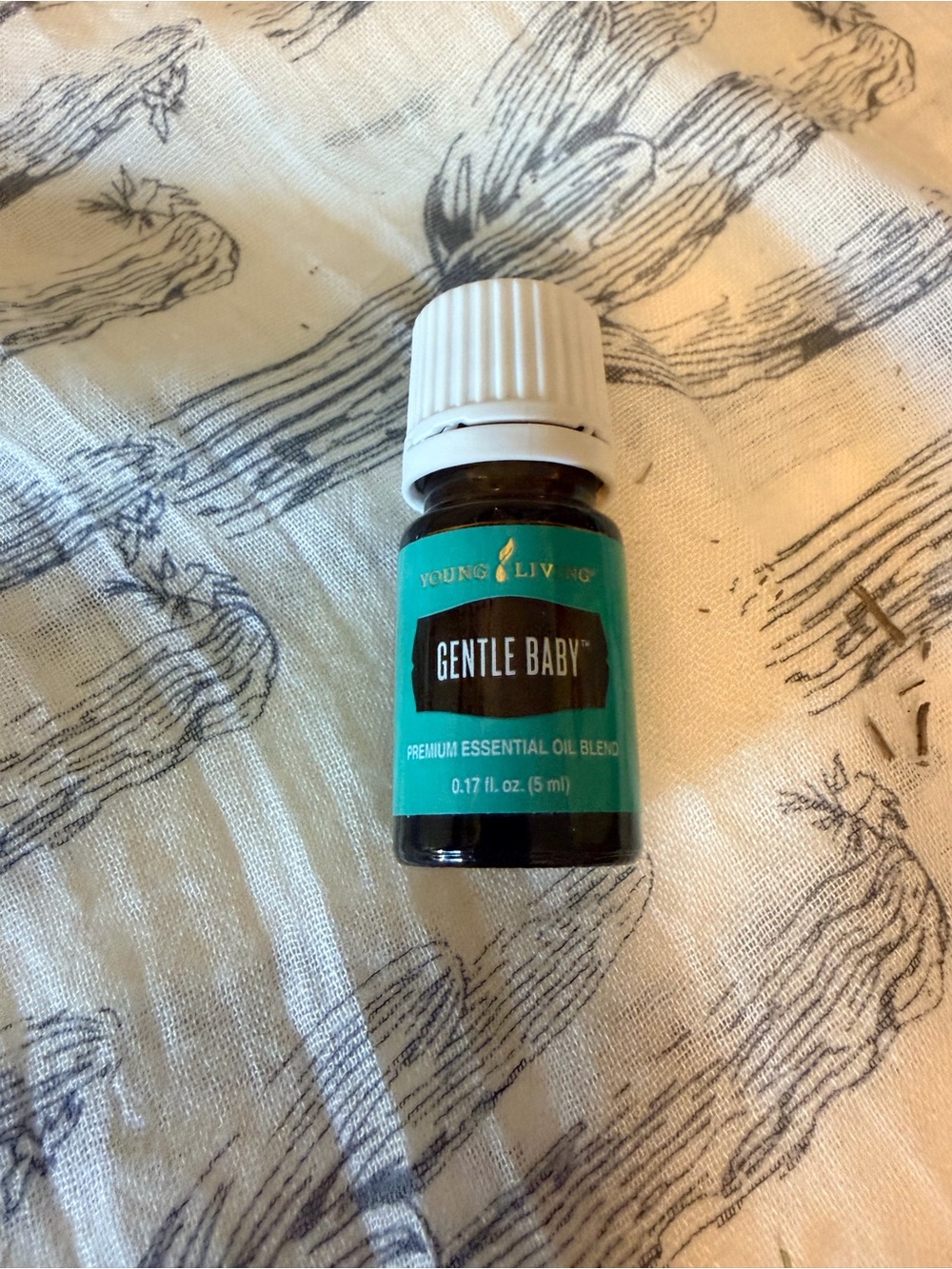 Young Living Gentle Baby™ Essential Oil Blend — Teal, White